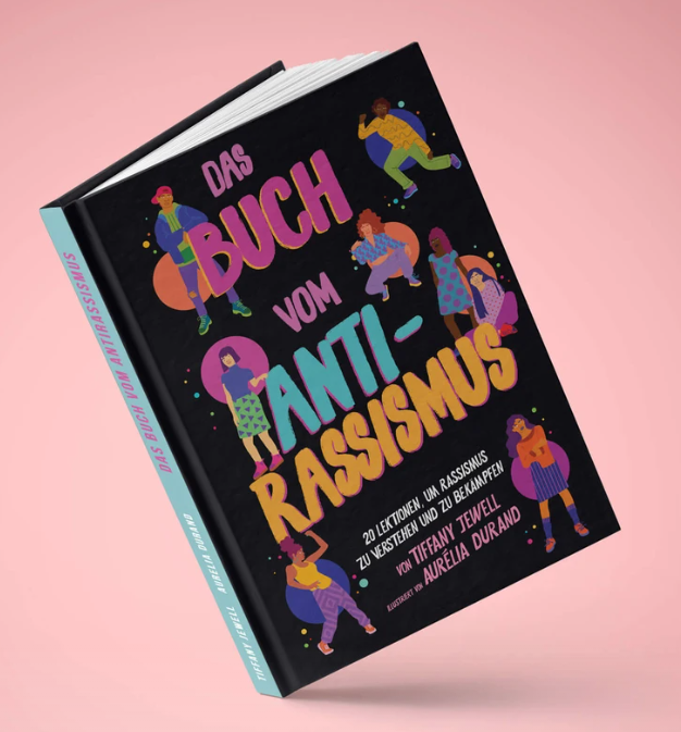"Das Buch vom Antirassismus" als Hardcover auf rosafarbenem Hintergrund.