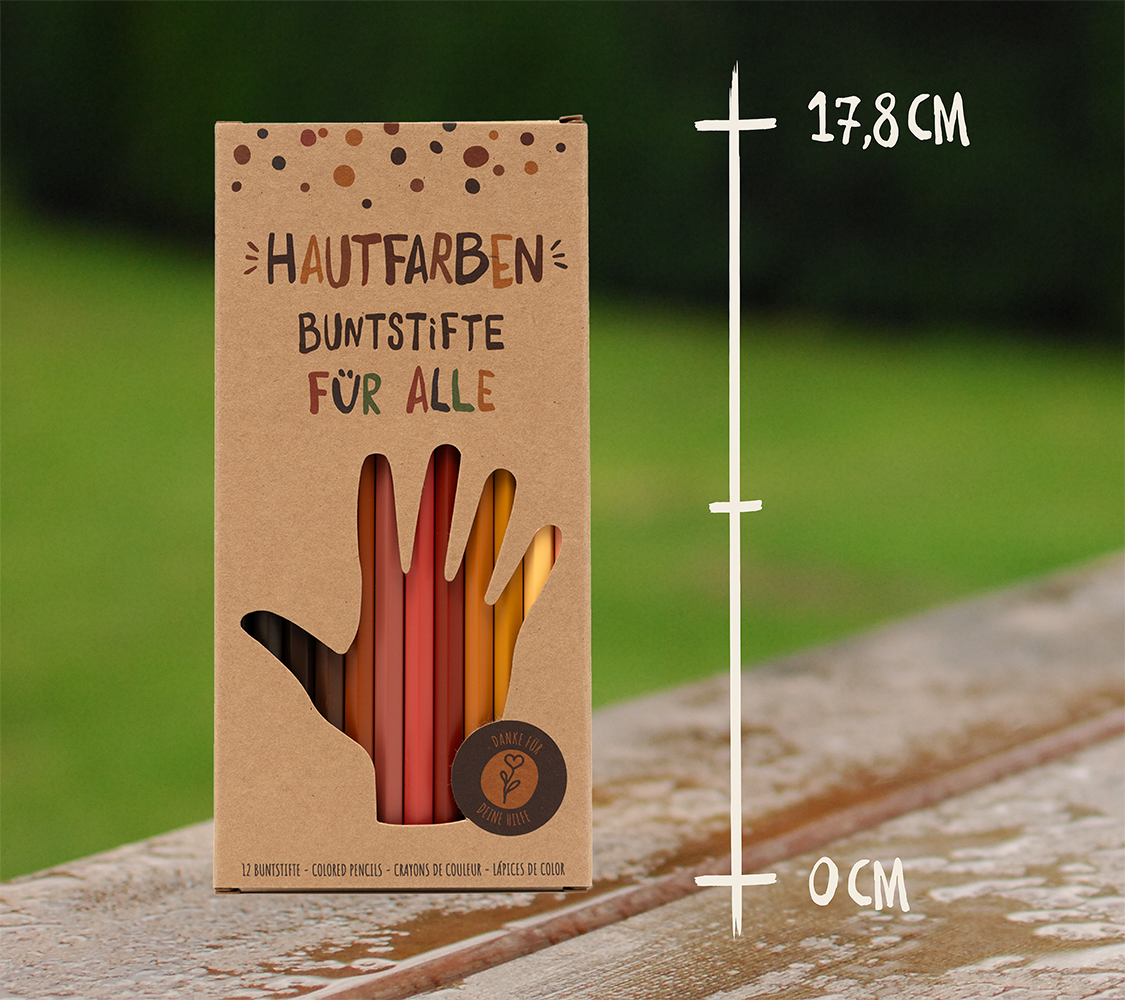 Schachtel mit 12 Hautfarben-Buntstiften, 17,8 cm hoch, aus nachhaltiger Verpackung, ideal für eine Vielfaltsbewusste Erziehung.